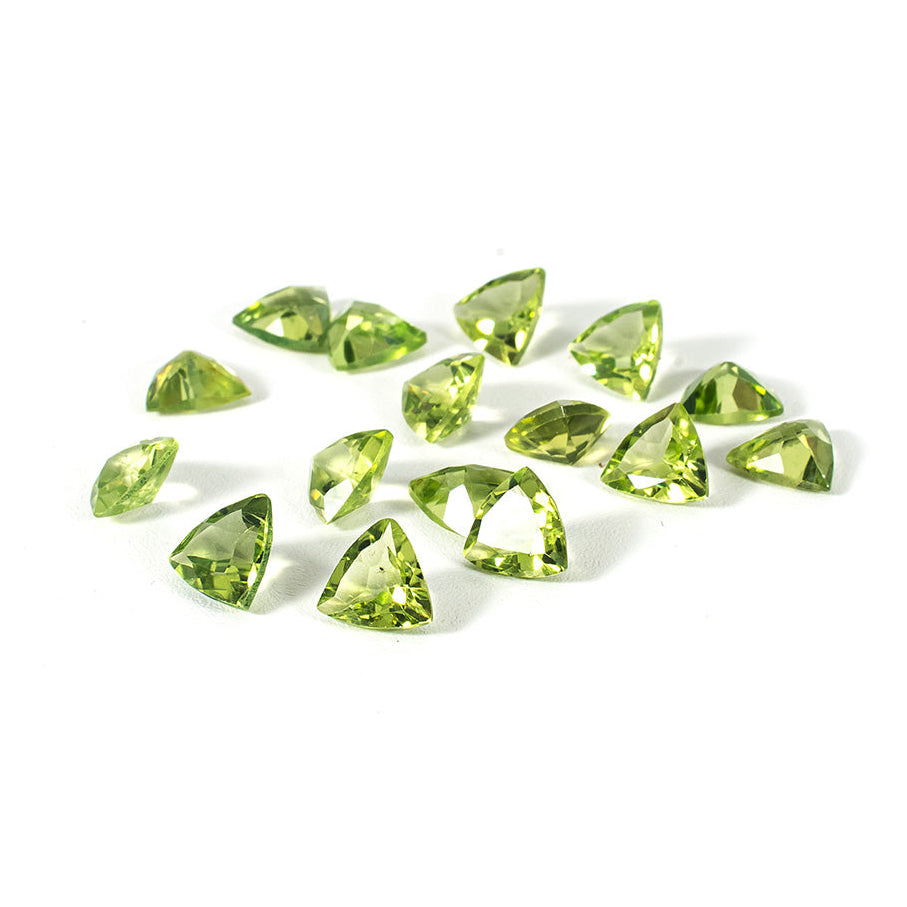 Natural Peridot Calibrated Trillions | 7mm & 8mm